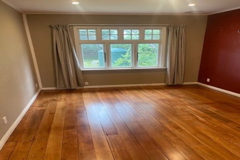 Photo of property in 110 Tutere Street, Waikanae Beach, Waikanae, 5036