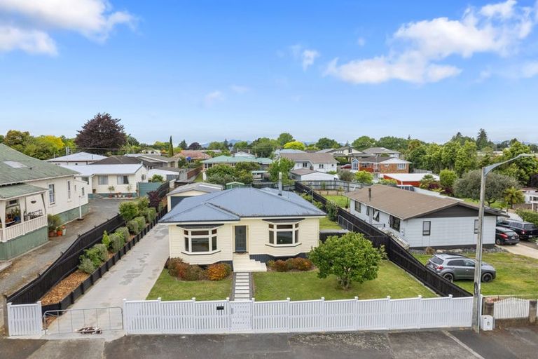 Photo of property in 14 Lincoln Street, Morrinsville, 3300