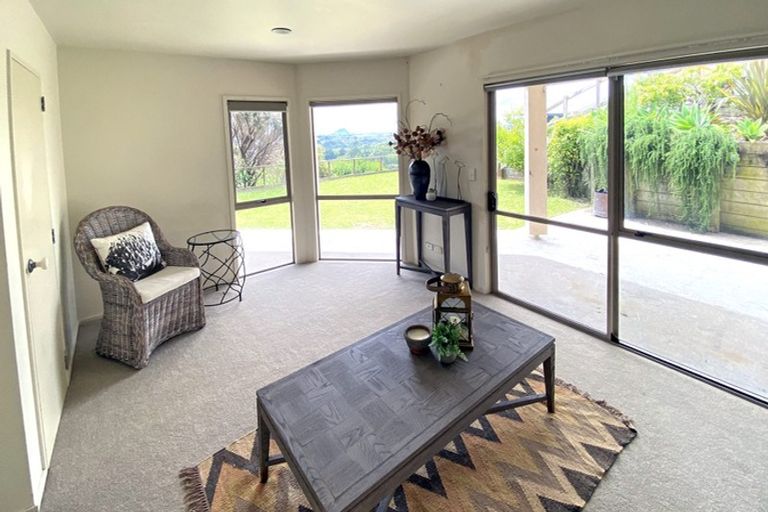 Photo of property in 8 Tautara Place, Ohauiti, Tauranga, 3112