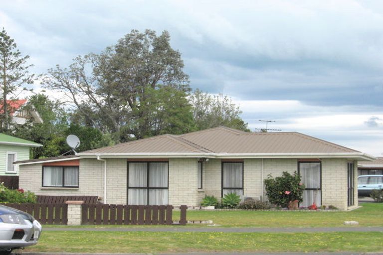 Photo of property in 1 Anzac Court, Gisborne, 4010