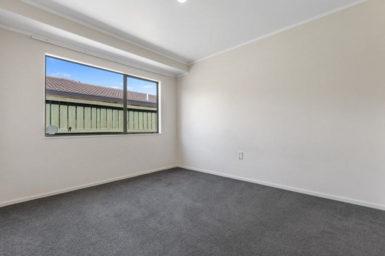 Photo of property in 19 Matapihi Road, Mount Maunganui, 3116