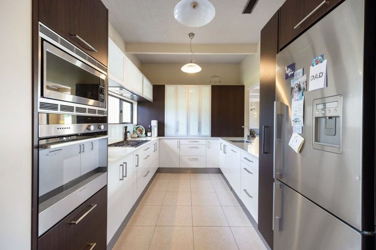 Photo of property in 10 Grassy Downs Place, St Andrews, Hamilton, 3200