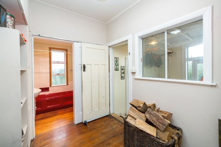 Photo of property in 3307 State Highway 2, Clareville, Carterton, 5713