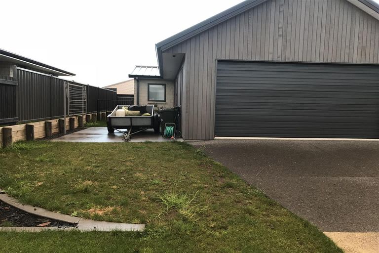 Photo of property in 4 Waghorn Street, Pyes Pa, Tauranga, 3112