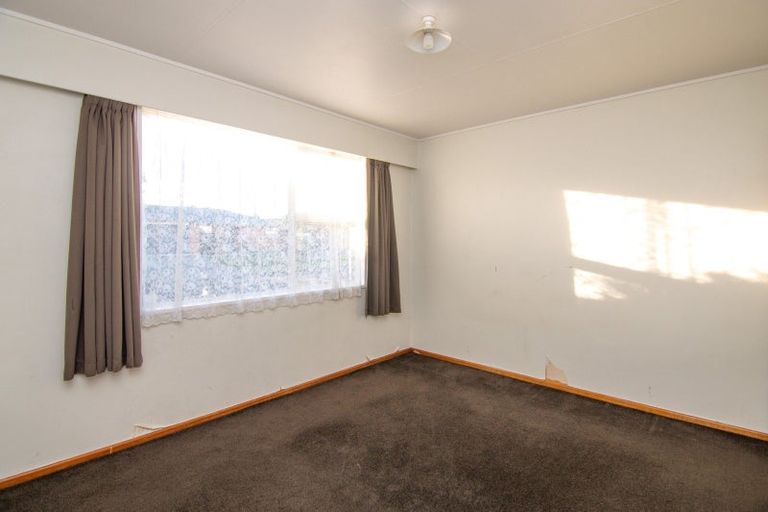 Photo of property in 10 Bruce Place, Highbury, Palmerston North, 4412