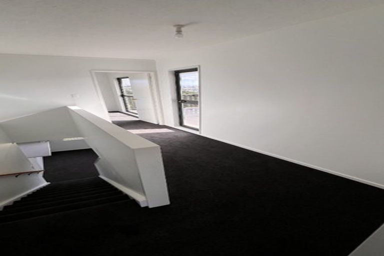 Photo of property in 27a Kentwood Drive, Woodridge, Wellington, 6037