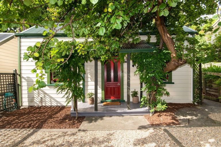 Photo of property in 85a Milton Road, Bluff Hill, Napier, 4110