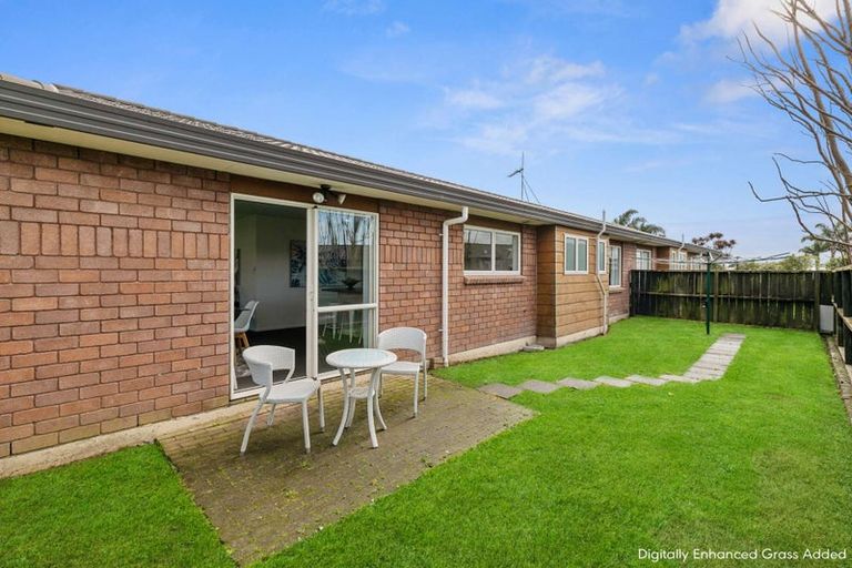 Photo of property in 11/15 O'sullivan Place, Waiuku, 2123
