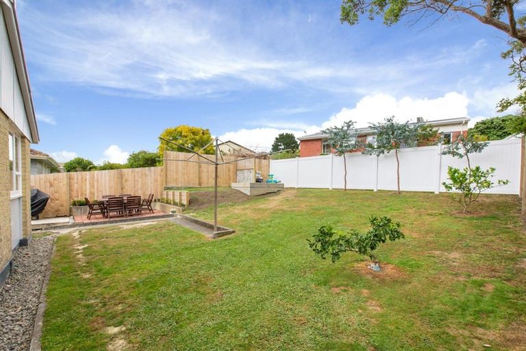 Photo of property in 89 Rangituhi Crescent, Takapuwahia, Porirua, 5022