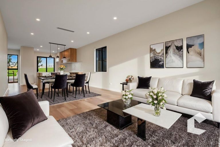 Photo of property in 16 Coopworth Street, Karaka, 2580