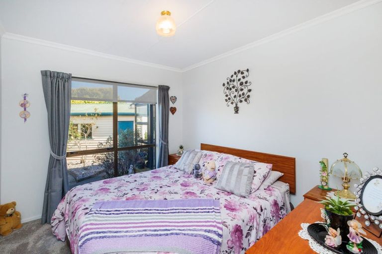 Photo of property in 3 Waltham Court, Cloverlea, Palmerston North, 4412