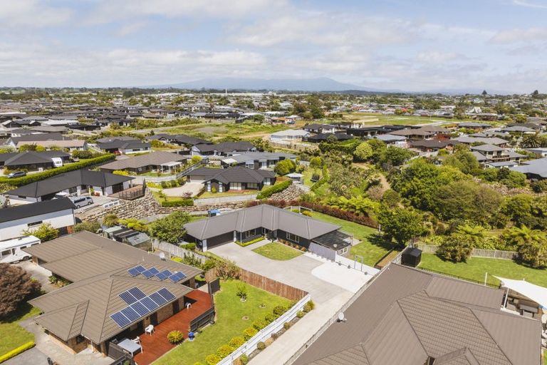 Photo of property in 28a Jules Crescent, Bell Block, New Plymouth, 4312