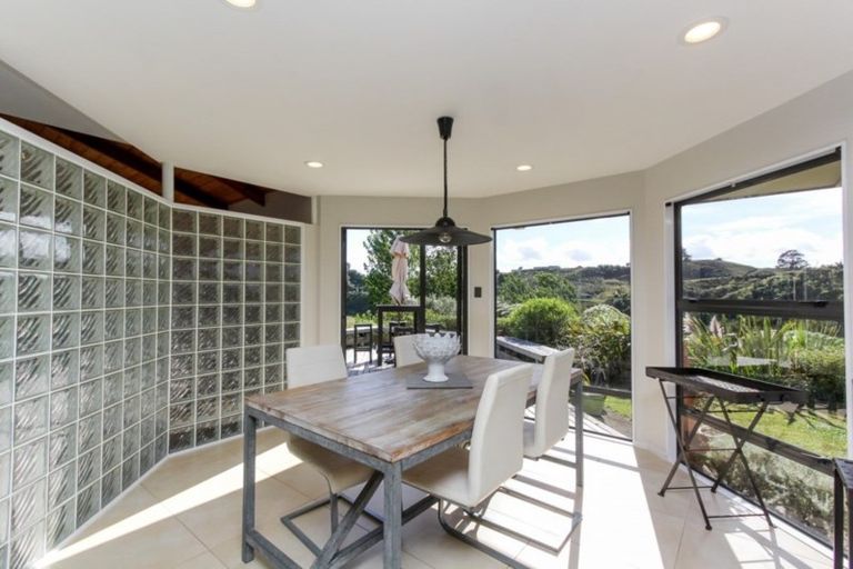 Photo of property in 371b Mangorei Road, Merrilands, New Plymouth, 4312