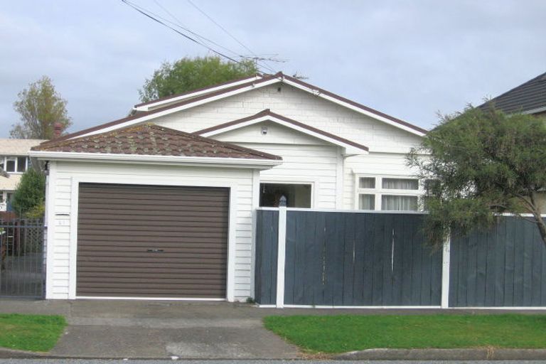Photo of property in 21 Mills Street, Boulcott, Lower Hutt, 5010
