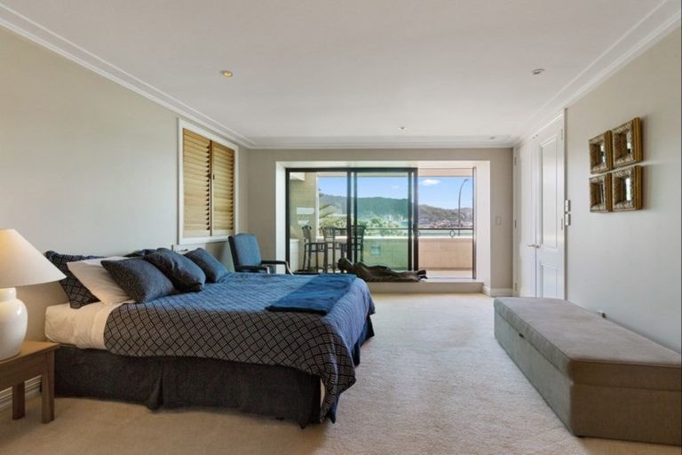 Photo of property in 4/166 Oriental Parade, Oriental Bay, Wellington, 6011
