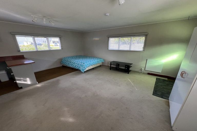 Photo of property in 78 Oxford Street, Tawa, Wellington, 5028