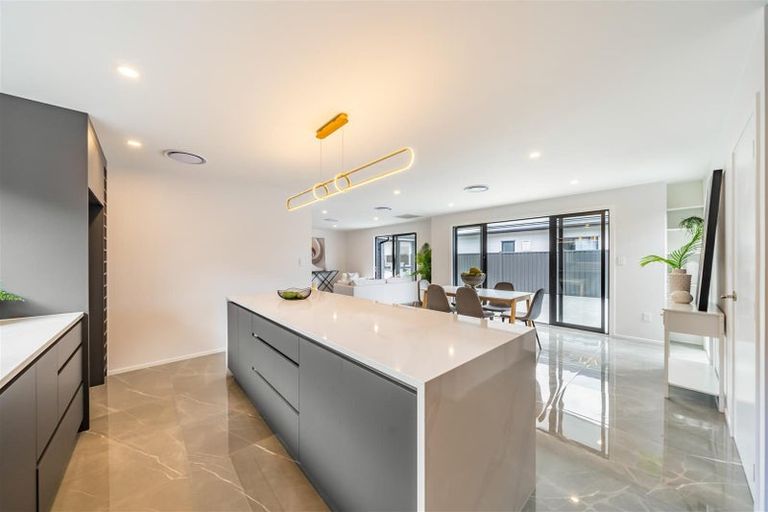 Photo of property in 29 Castletown Street, Wallaceville, Upper Hutt, 5018