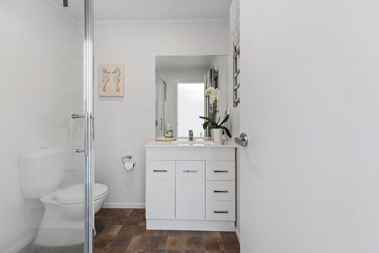 Photo of property in 31 Reynolds Place, Papamoa Beach, Papamoa, 3118