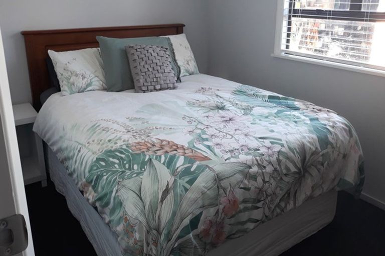 Photo of property in 21 Liverpool Crescent, Tamatea, Napier, 4112