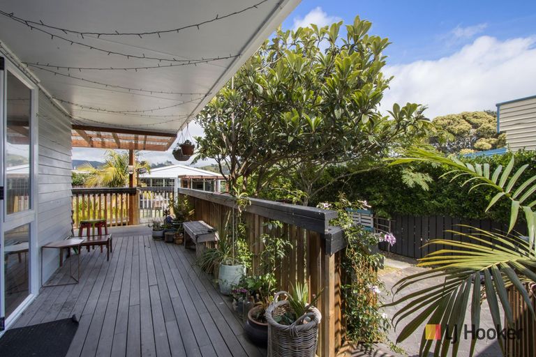 Photo of property in 44 Dillon Street, Waihi Beach, 3611