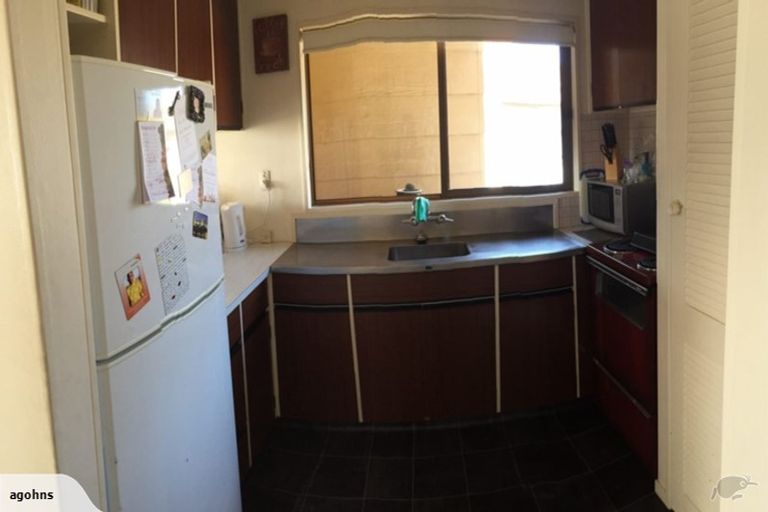 Photo of property in 4 Eversham Road, Mount Maunganui, 3116