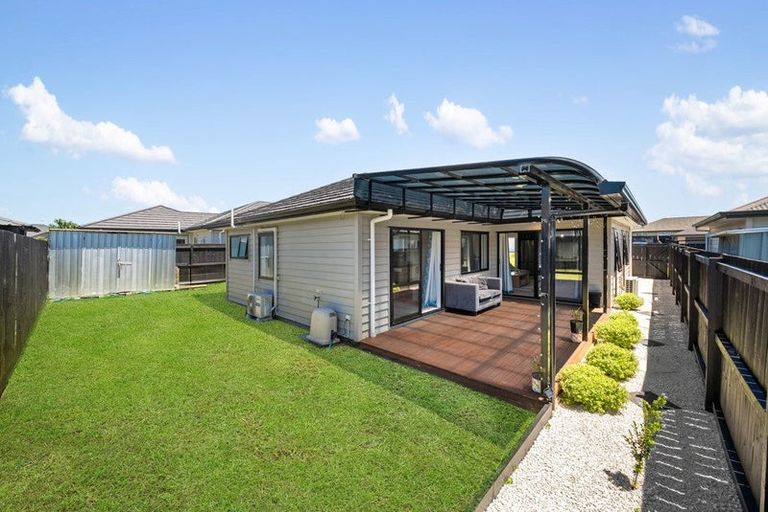 Photo of property in 3 Perla Road, Pukekohe, 2120