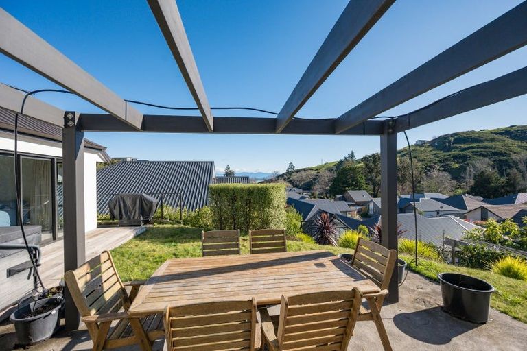 Photo of property in 10 Old Farm Road, Stoke, Nelson, 7011