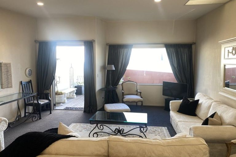Photo of property in 6 Waghorne Street, Ahuriri, Napier, 4110