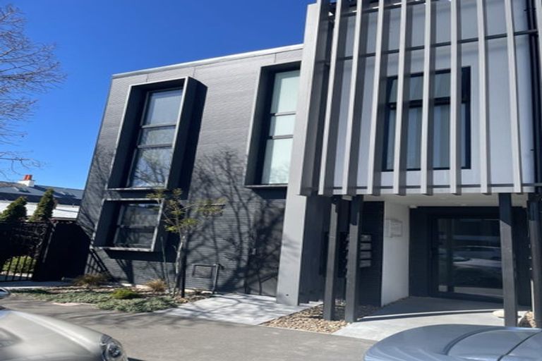 Photo of property in 11/260 Kilmore Street, Christchurch Central, Christchurch, 8011