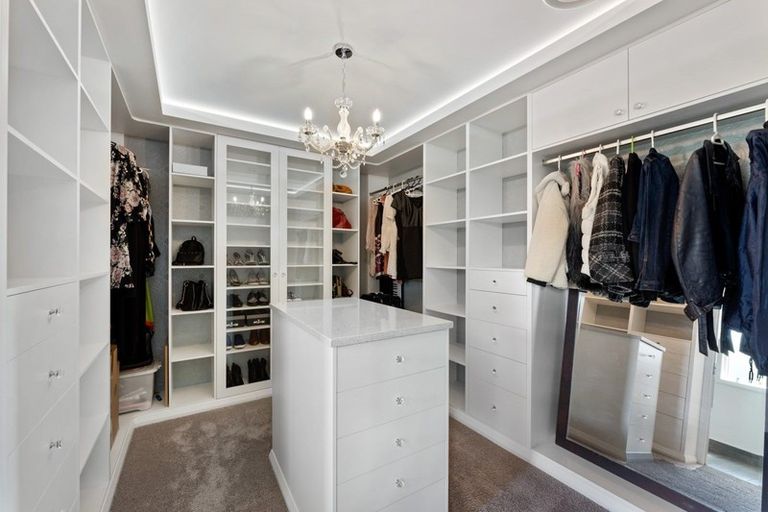 Photo of property in 467 Ruahine Street, Terrace End, Palmerston North, 4410