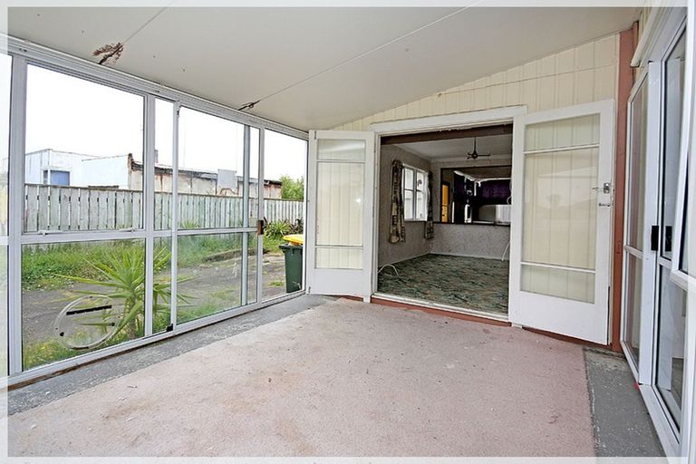 Photo of property in 14 Linklater Avenue, Foxton Beach, Foxton, 4815