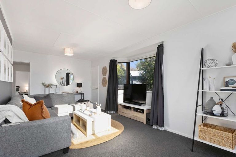 Photo of property in 3 Kupe Drive, Carterton, 5713