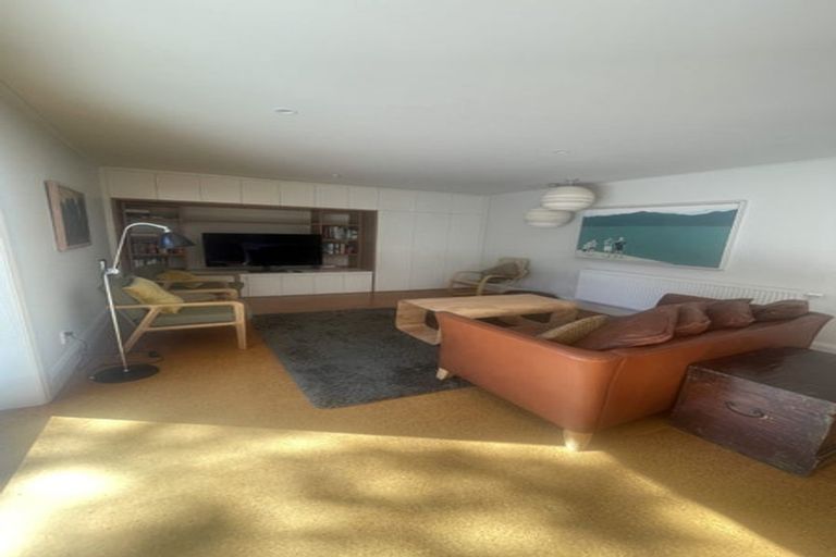 Photo of property in 11 Ngatoto Street, Khandallah, Wellington, 6035