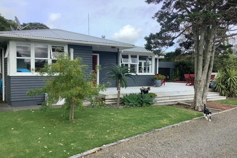 Photo of property in 28a Old Road South, Okato, 4335