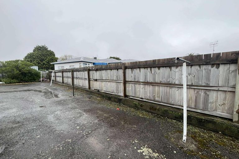 Photo of property in 2/44 Cambridge Street, Levin, 5510