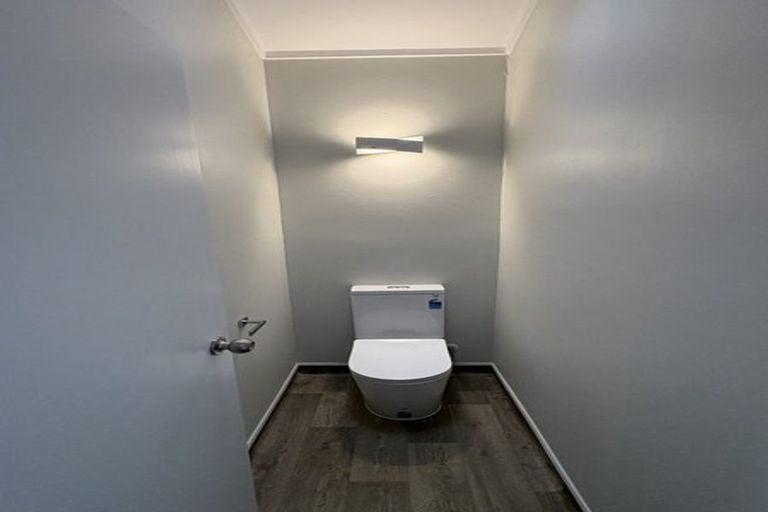 Photo of property in 39 Upham Crescent, Taradale, Napier, 4112