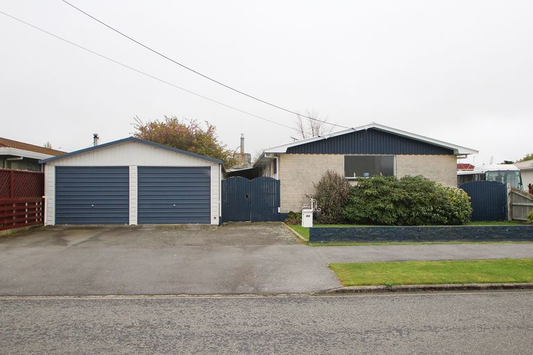 Photo of property in 22 Fernbrook Road, Oamaru North, Oamaru, 9400