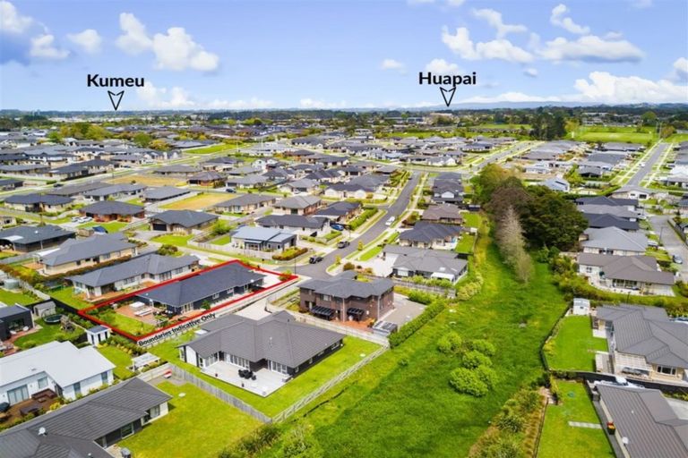 Photo of property in 26 Kohia Way, Huapai, Kumeu, 0810