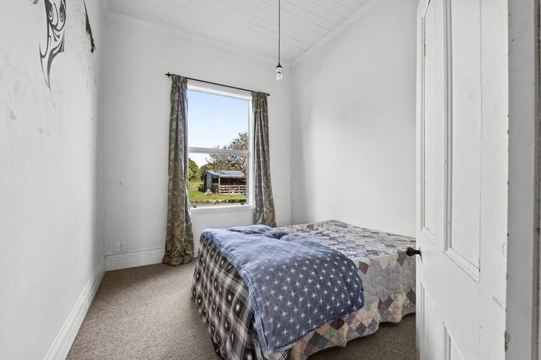 Photo of property in 14 Flint Road West, Stratford, 4332