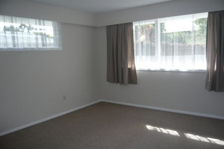 Photo of property in 3/15a Harakeke Street, Riccarton, Christchurch, 8011