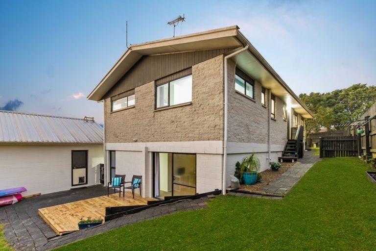 Photo of property in 44 Bay Vista Drive, Red Beach, 0932