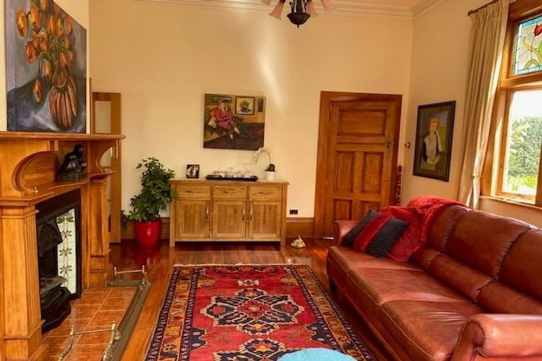 Photo of property in 24 Albany Street, Gore, 9710