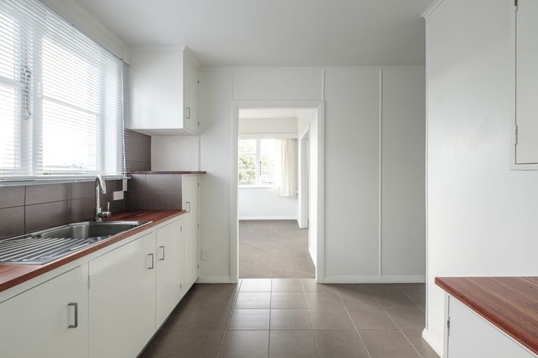 Photo of property in 24 Townley Street, Te Hapara, Gisborne, 4010