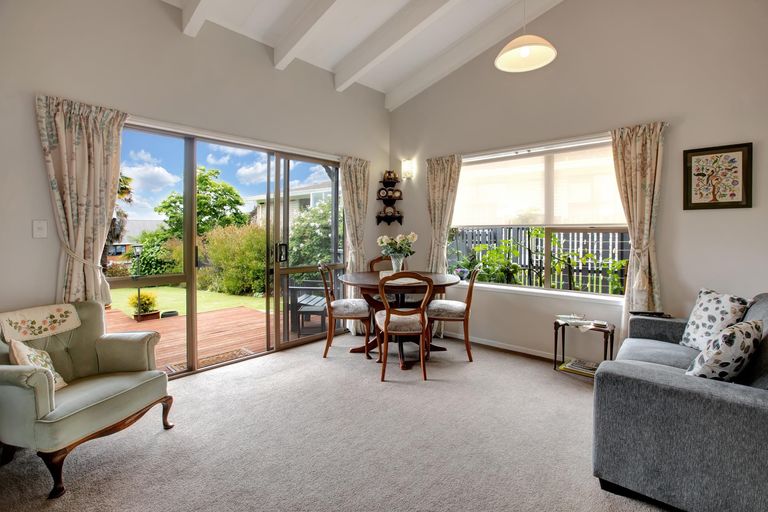 Photo of property in 10 Paul Avenue, Morrinsville, 3300