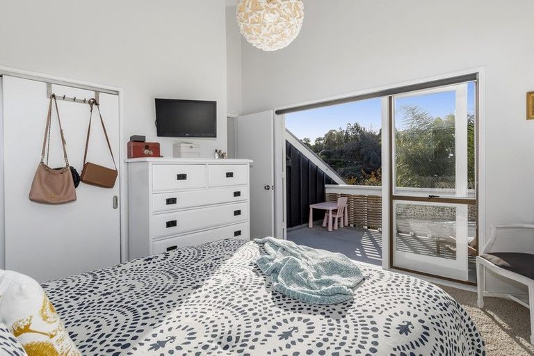 Photo of property in 8 Awanui Place, Welcome Bay, Tauranga, 3112