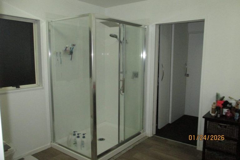 Photo of property in 15a Muscat Place, Henderson, Auckland, 0612