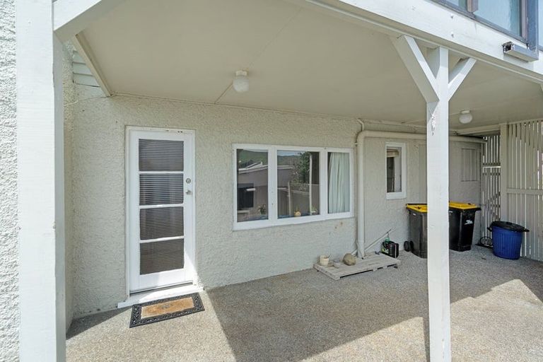 Photo of property in 4 Mills Road, Brooklyn, Wellington, 6021