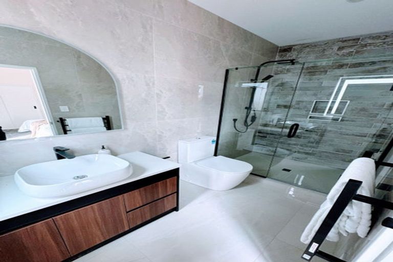 Photo of property in 31 Bremner Ridge Street, Flat Bush, Auckland, 2019