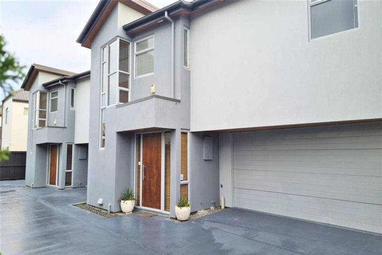 Photo of property in 19d Darvel Street, Riccarton, Christchurch, 8011
