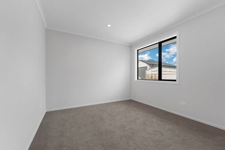 Photo of property in 35b Leathem Crescent, Pokeno, 2402